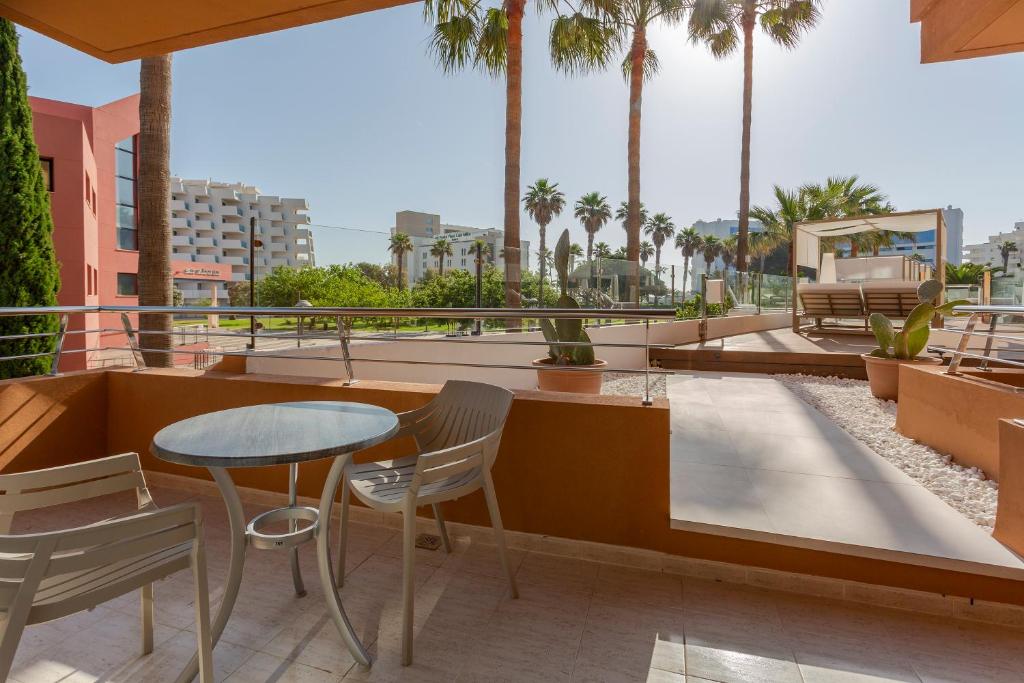 Marins Beach Club - Adults Only Hotel — Hotel building in Cala Millor, Balearic Islands