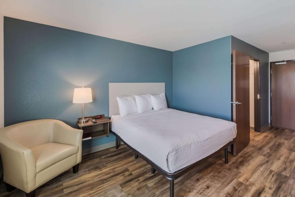 WoodSpring Suites Round Rock-Austin North photo