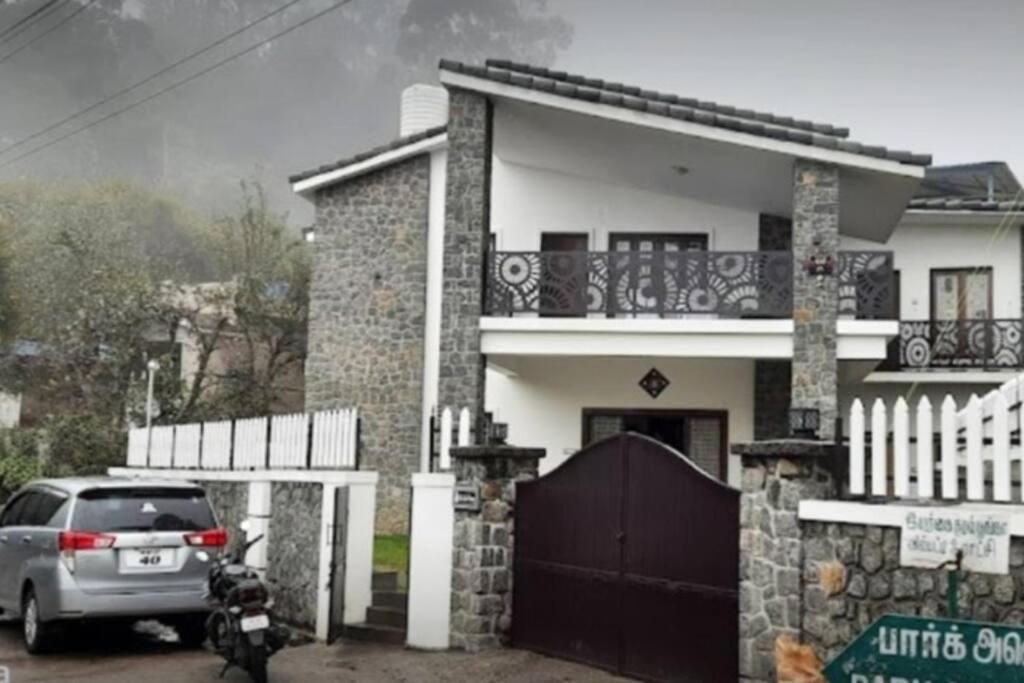 Nature Castle 8BHK Villa photo