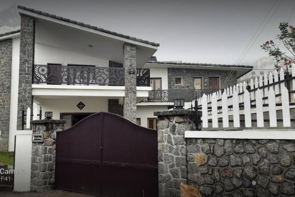 Nature Castle 8BHK Villa photo