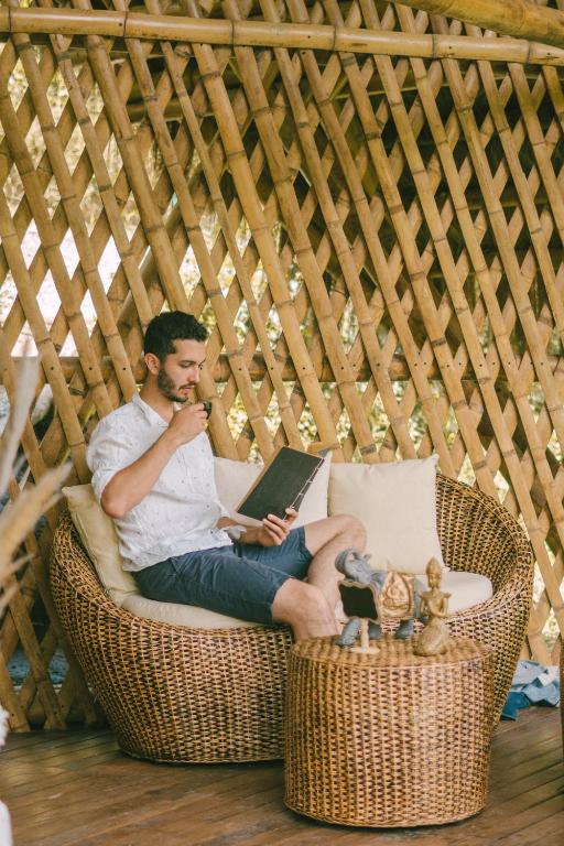 ATTRAVERSIAMO Bamboo House Boutique - 4