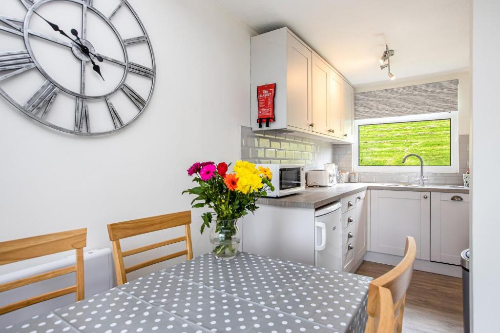 328 Norton Park, Dartmouth photo 5