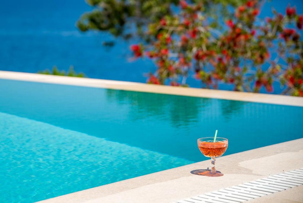 Villa Terra del Nonno with Sea Views & Pool photo