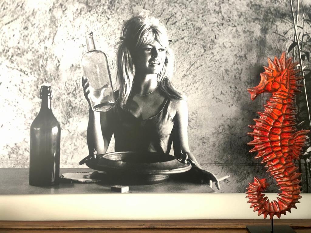 Peerd Oostende, Ostende