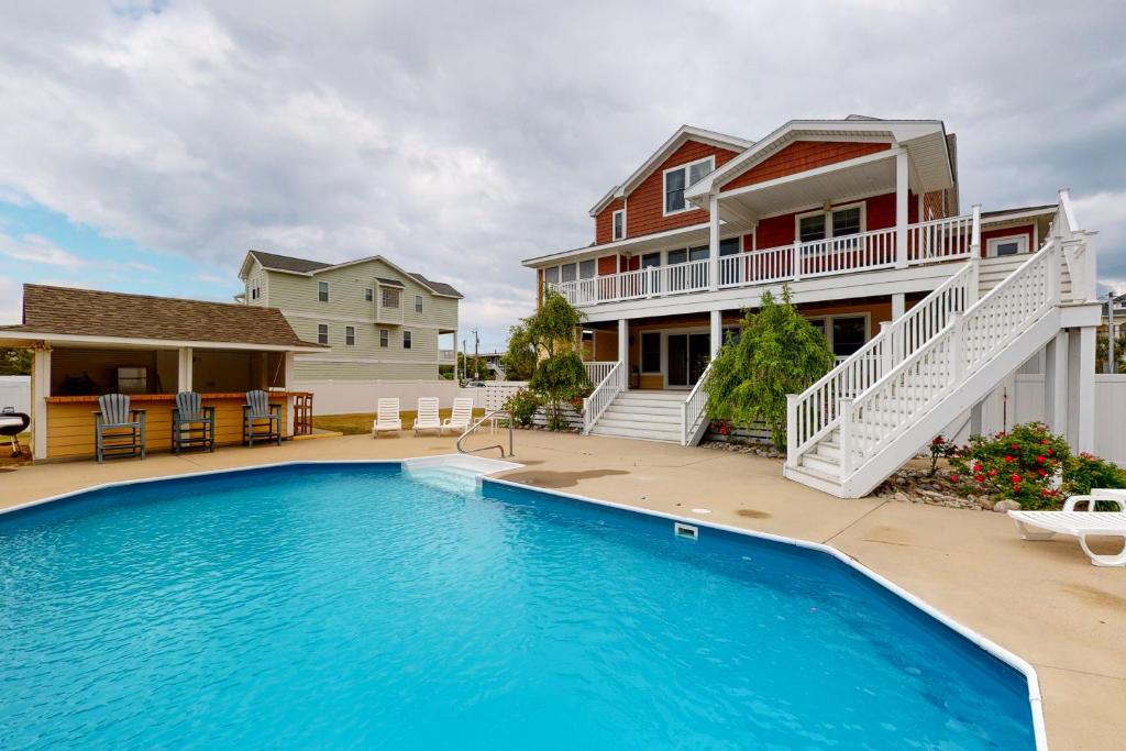 Dreamweaver, Virginia Beach