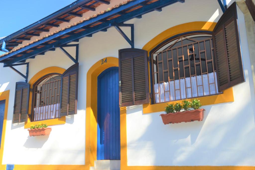 Marujo Hostel — Hotel in Ubatuba