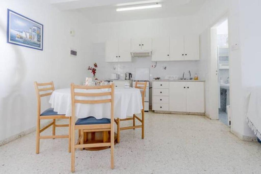 Mourayio Apartments photo