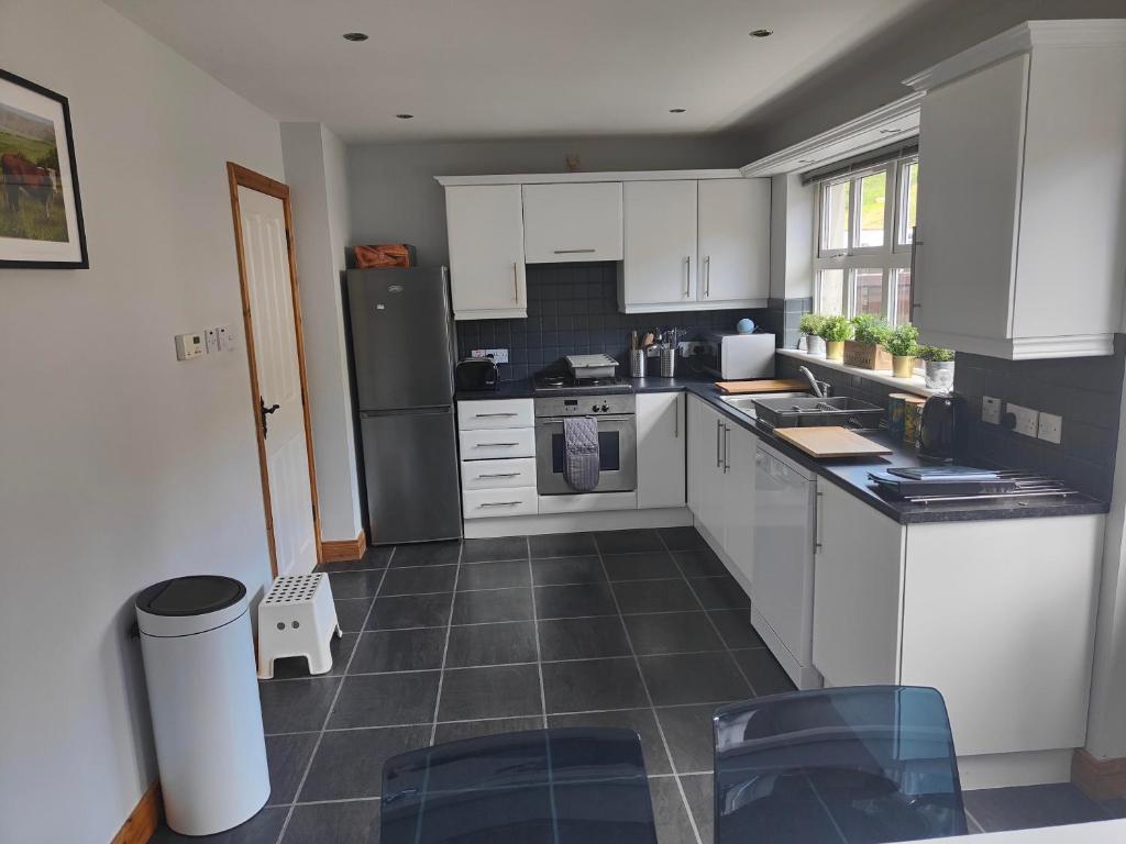 Castleview Large 3 Bedroom Family House - Glenarm photo 5