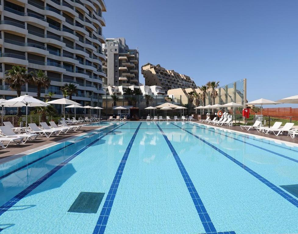 Swimming pool, West Boutique Hotel Tel Aviv in Tel Aviv
