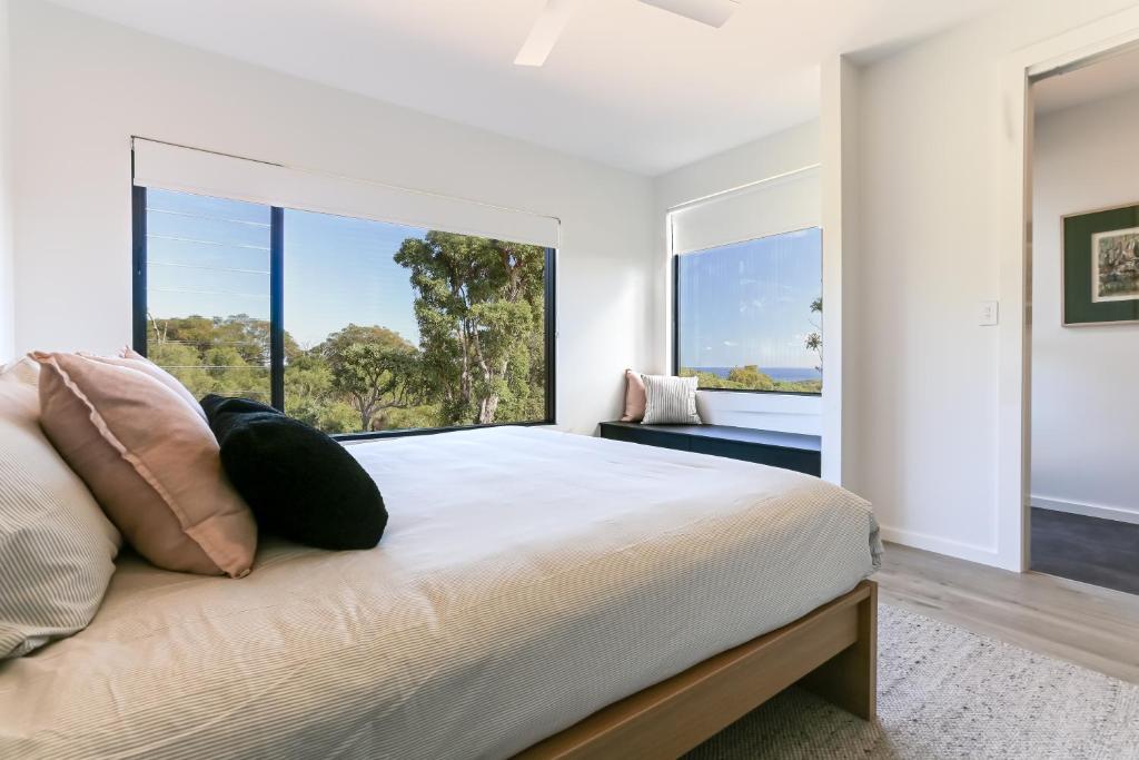 Carpe Artes -architectural bushland home, Marg Riv photo