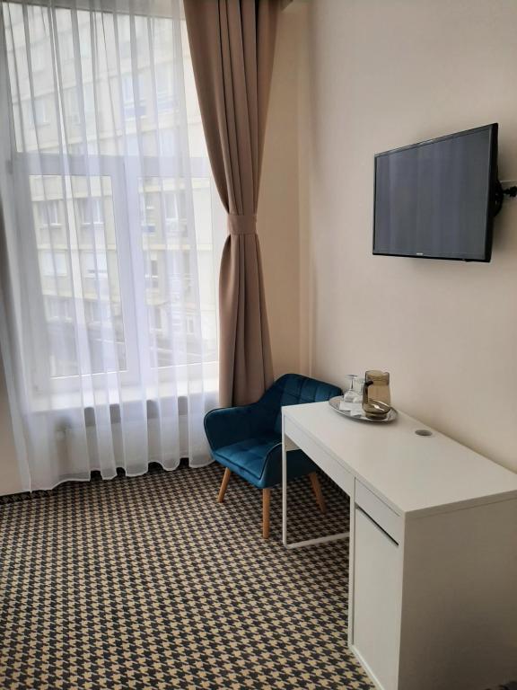 Hotel Astoria photo