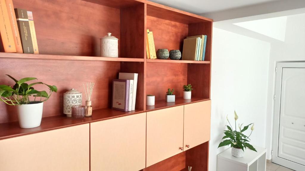 Cozy flat close to the Airport/Port and Center photo
