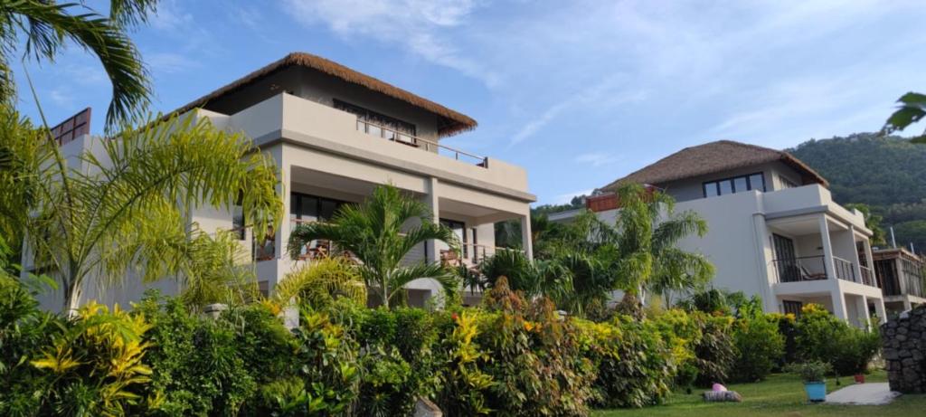 Blue Lagoon, Baie Lazare Mahé