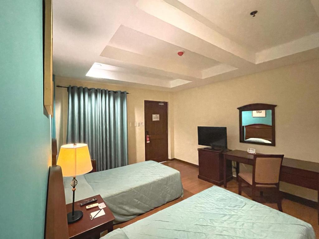 Hotel Stotsenberg photo