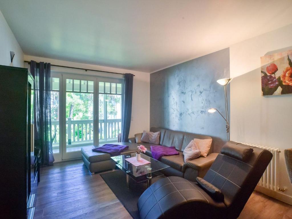 Dünenpark Binz - Komfortplus Ferienwohnung mit 2 Schlafzimmern und Balkon im Obergeschoss 268, Binz