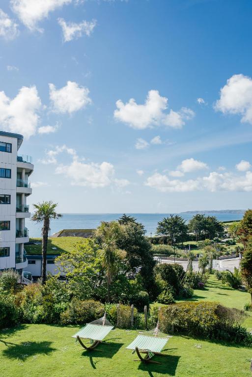 St Michaels The Liner, Falmouth