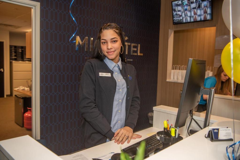 Microtel Inn & Suites by Wyndham Carlisle photo