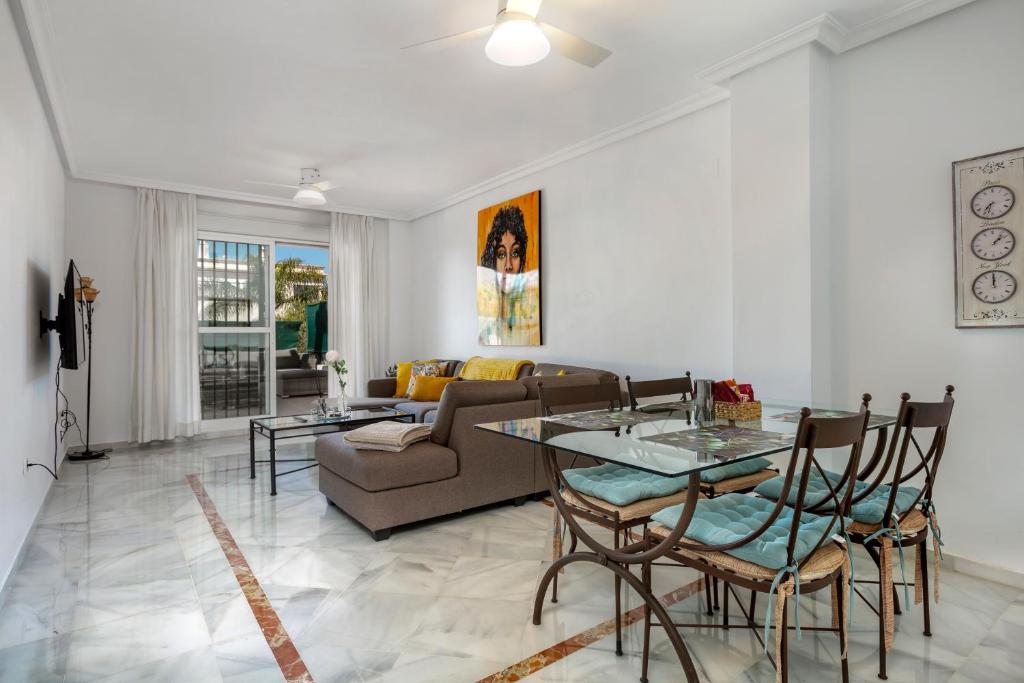 Lovely 2 bedroom Locrimar V walk to beach RDR260 - 3