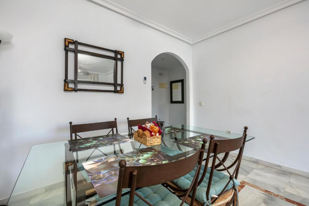 Lovely 2 bedroom Locrimar V walk to beach RDR260 - 4