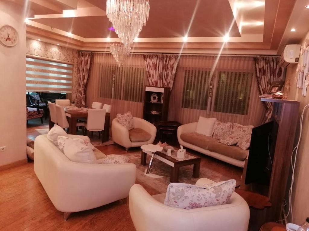 Ali for furnished apartments in Aqaba, Jordan reviews, prices