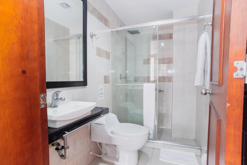ApartaSuites & Hotel Bogota Plaza 36 - 2