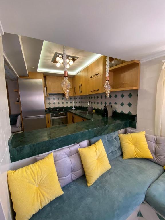 Single fin beach house photo