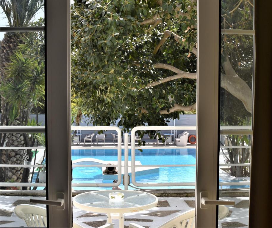 Meraki Apartments and Studios photo