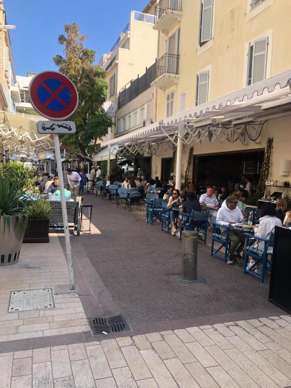 Centre heart of CAnnes - 4