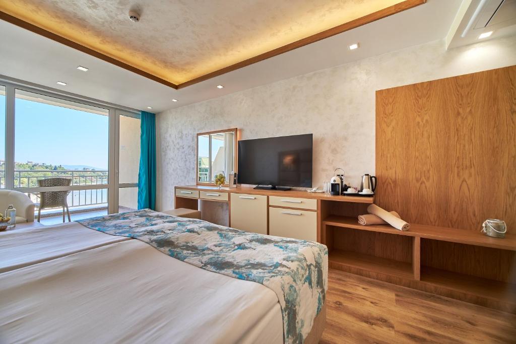 Bilyana Beach Hotel- Adults only — Hotel rooms in Nessebar, Burgas Region