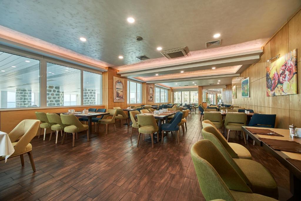 Bilyana Beach Hotel- Adults only — Restaurant & bars in Nessebar, Burgas Region