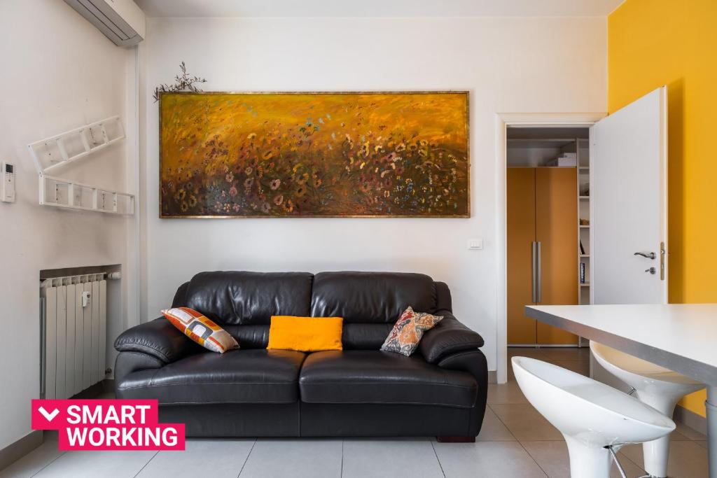 Bergonzoni Modern Apartment by Wonderful Italy - 3