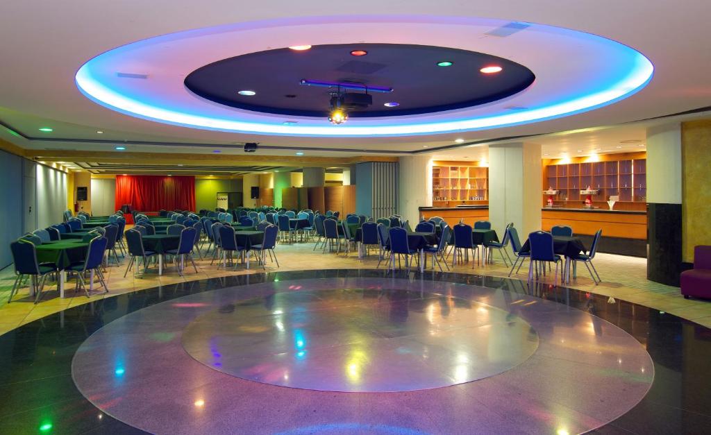 Hotel Puente Real Photo 30