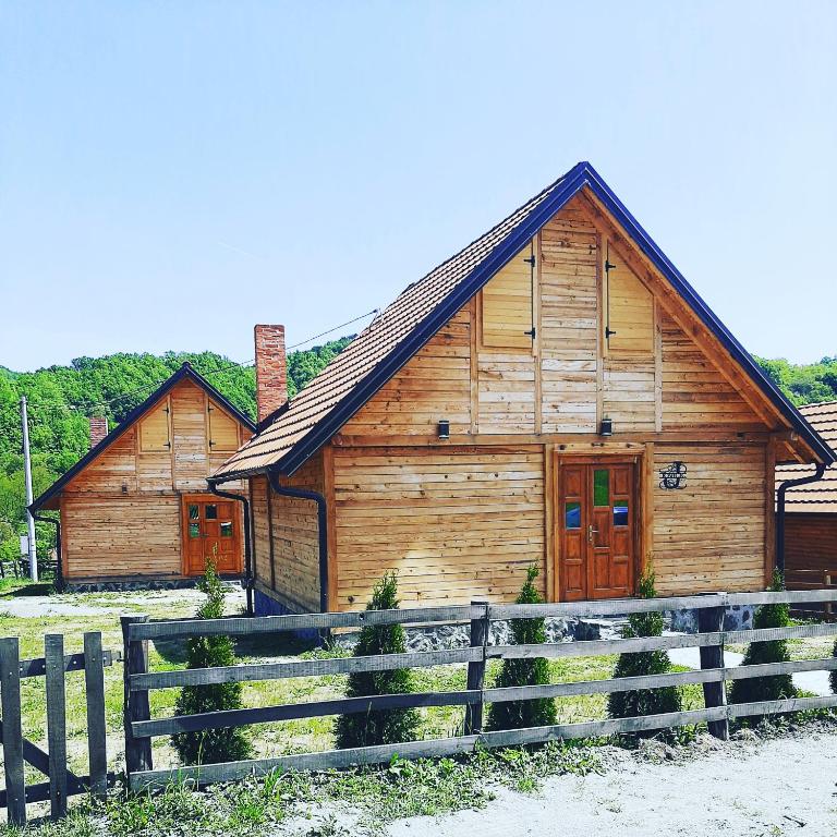 Vikendica Jovičić 2, Bogutovac