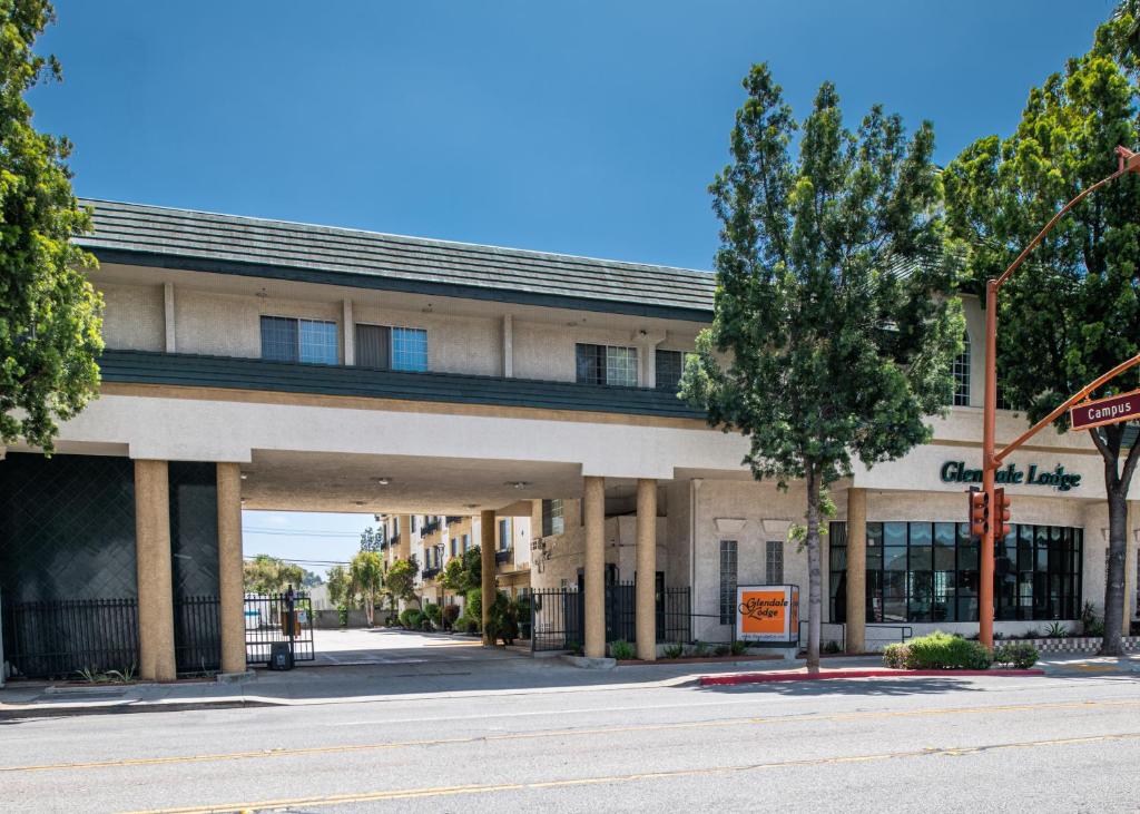 Glendale Hotel photo