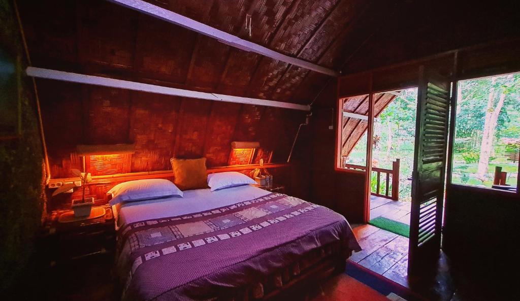 ETALAUSER Jungle Gate EcoResort Bukit Lawang photo