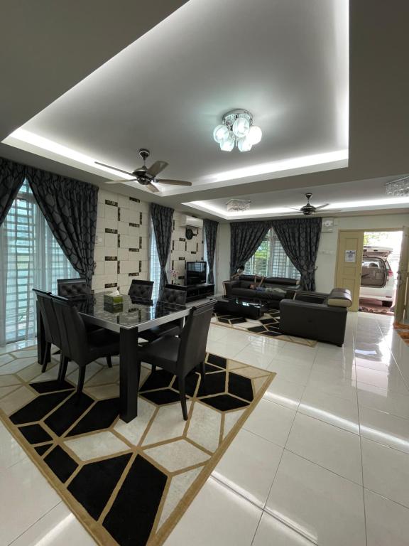 3R D'Latania Senawang, Seremban