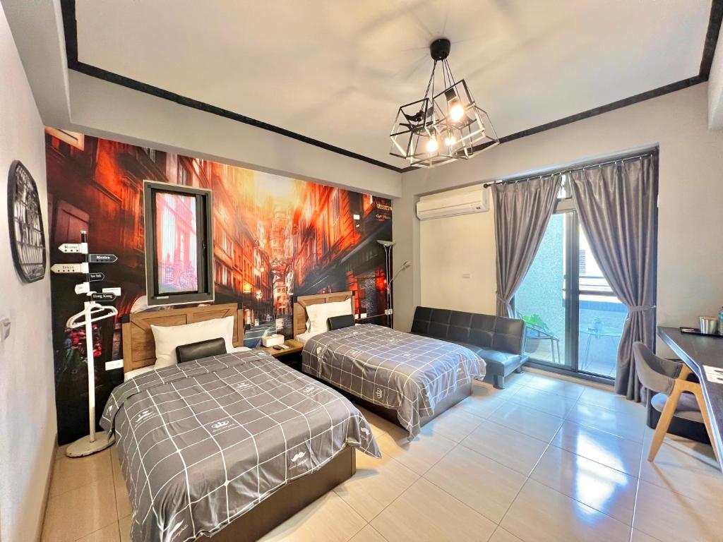 INg Hostel, Chua-lien