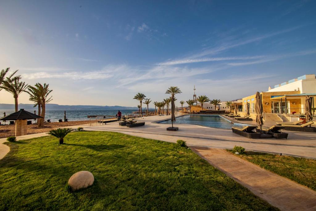 Luxotel Aqaba Beach Resort & Spa Only 15 years plus, Akaba