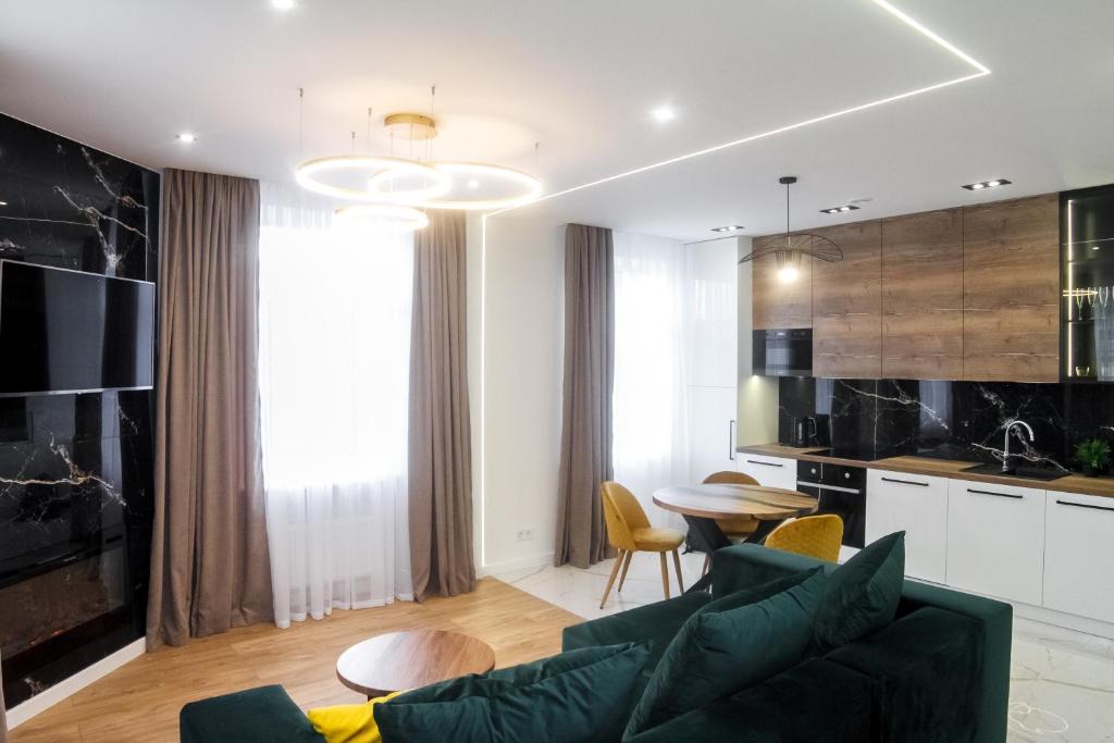 VIP Центр Львова Джакузі Камін Площа ринок, Lvov