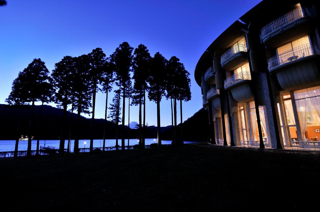 บริการและสิ่งอำนวยความสะดวก