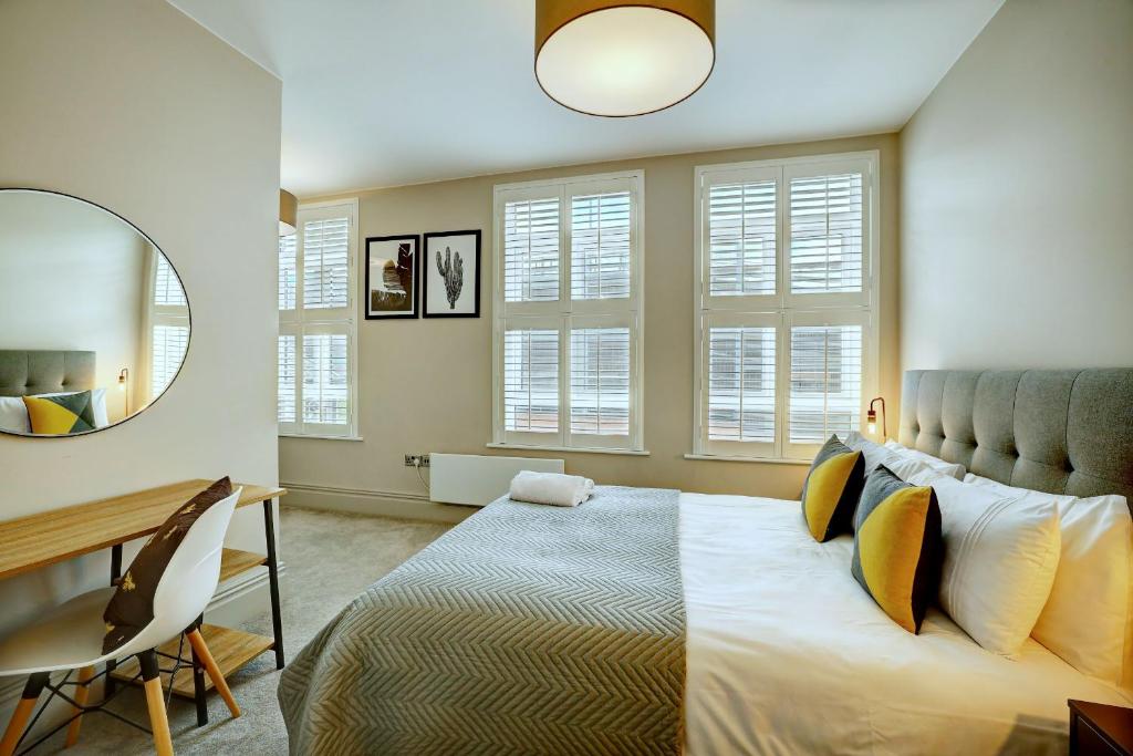 Kingsway, Altrincham