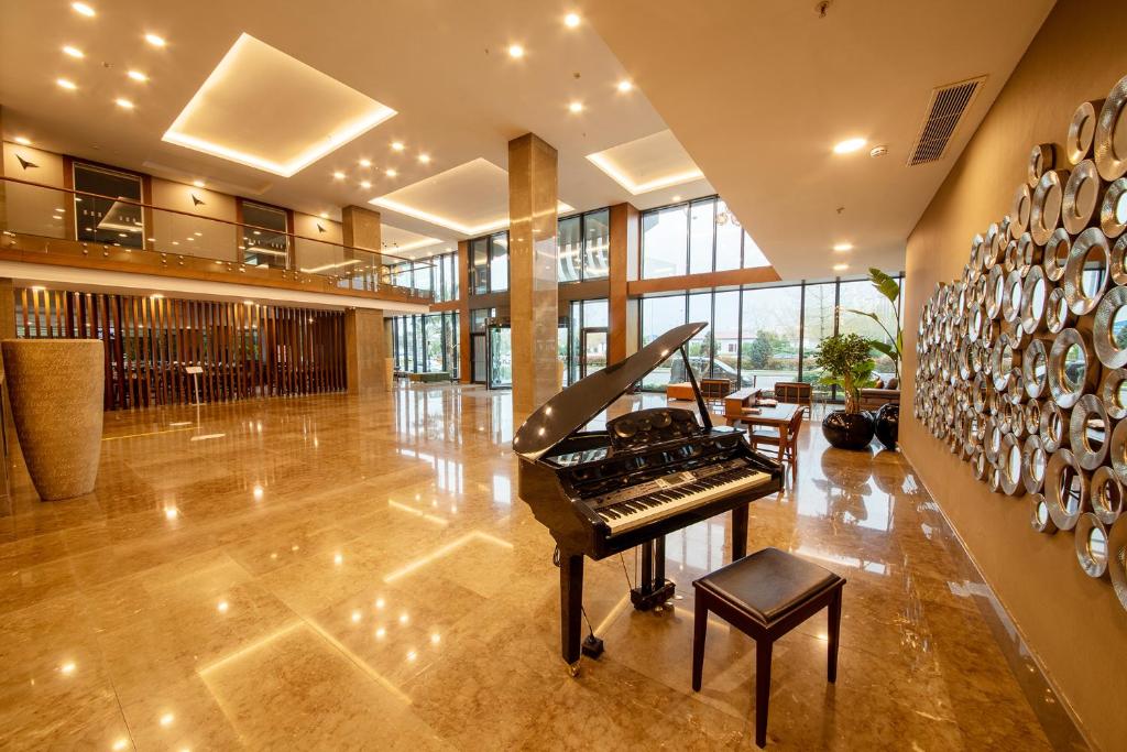 Ramada Plaza by Wyndham Samsun photo