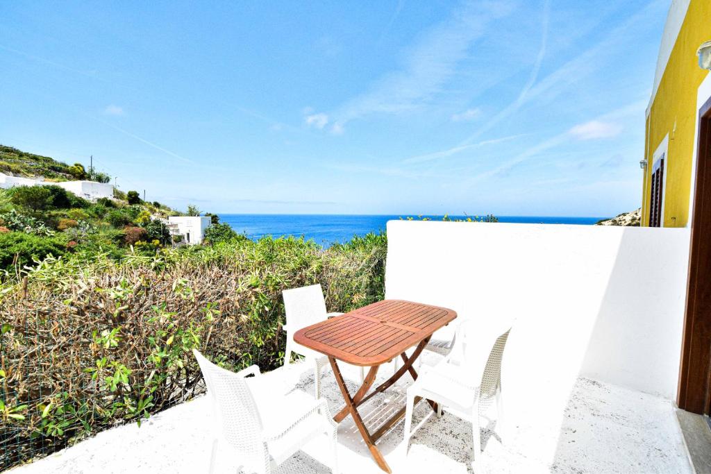 SOLEMAREPONZA Casa il Bacio del Sole - 1