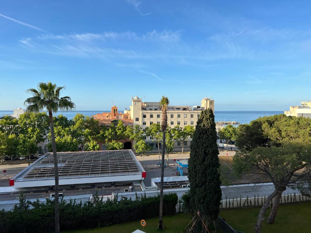 New build modern ap 4 min walk to the beach and Marbella old town - 2