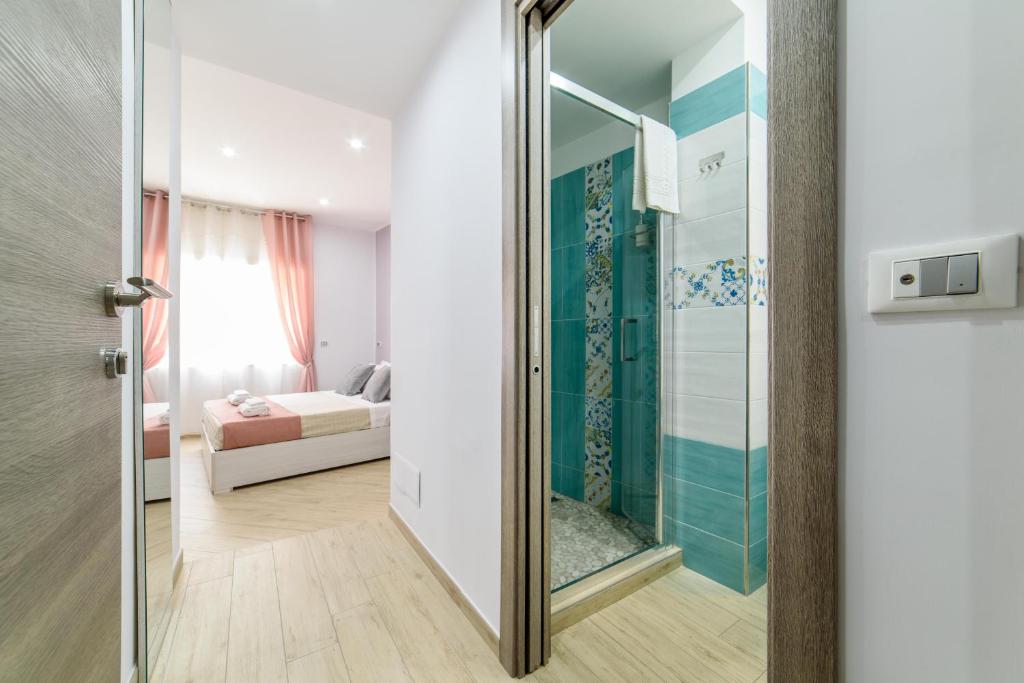 SYMPHONY HOUSE - 5