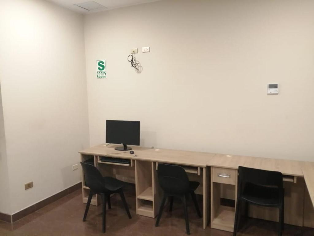 Hotel Candamo photo