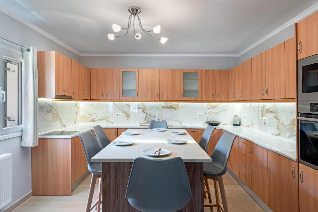 Waterway Luxury Residence-Apartment 1 — Hotel in Kefalonia