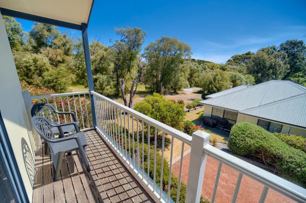 Bayside Villas photo