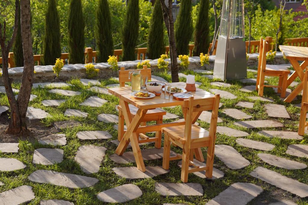 Toon Armeni Guest House 전경