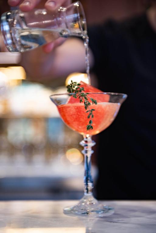 อาหารและเครื่องดื่ม